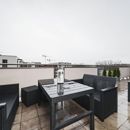 Апартаменты Apartament Z Tarasem Oraz Podziemnym Parkingiem Краков Экстерьер фото